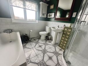 Photo 1- click for photo gallery